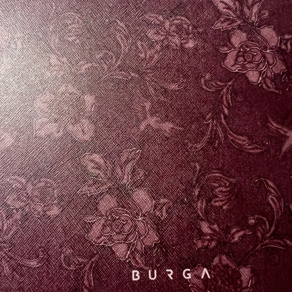 Burga Apple Ipad Air Case Capulet Pattern Burgundy Floral 7 x 10